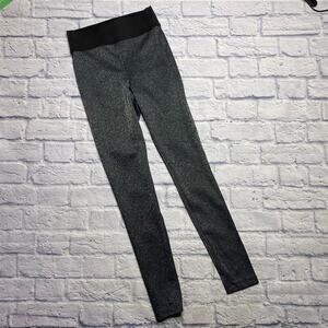 Koral Leggings in Black